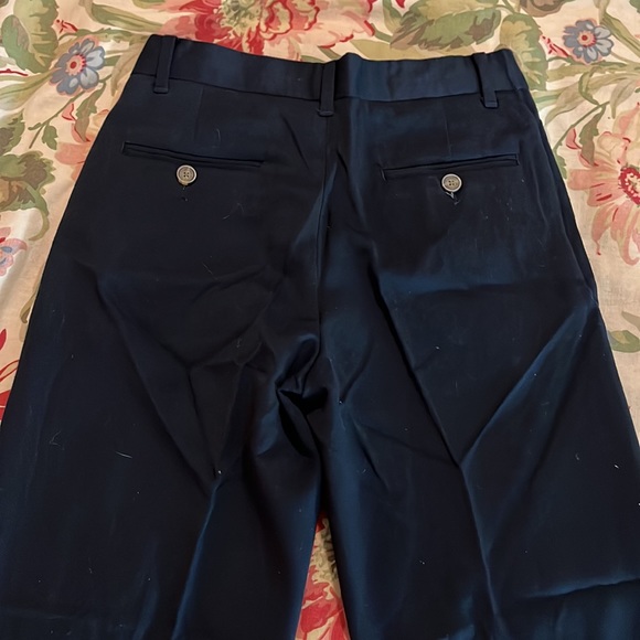 TOMMY HILFIGER Size 12 Classic Navy Blue
Wool Blend Zipfront Pockets $58 NEW - Picture 2 of 10